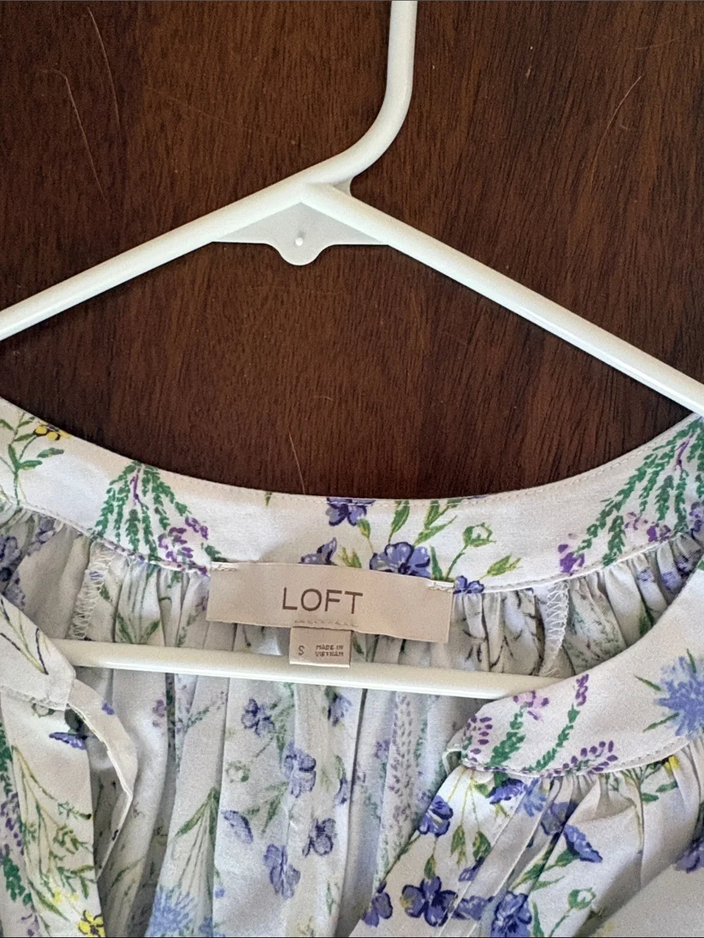 LOFT White Floral Puff-Sleeve Peasant Blouse with Blue and Green Print - size S
